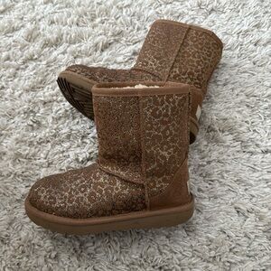 Ugg Classic II Glitter Leopard